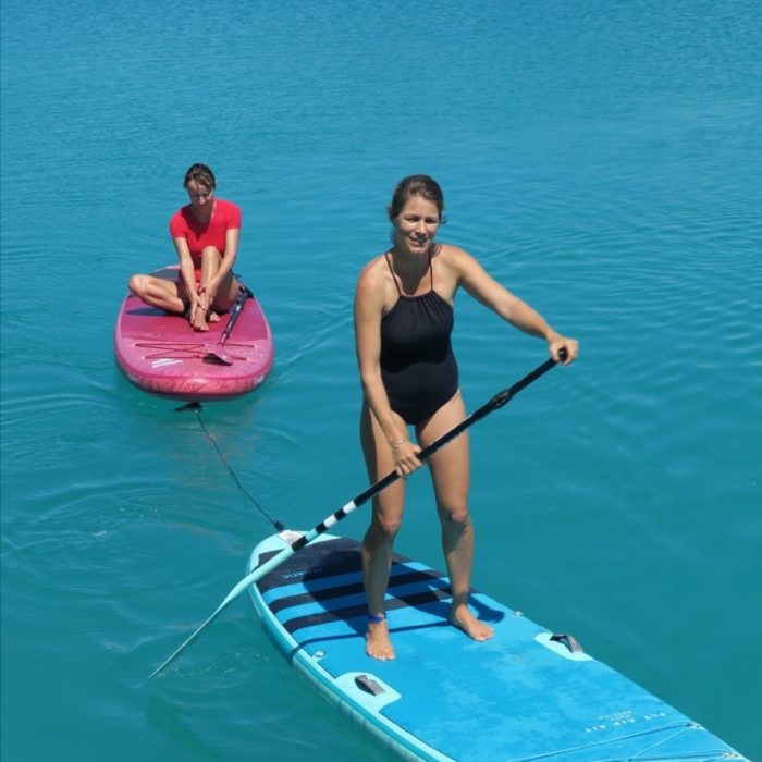 Secourir quelqu'un en stand up paddle